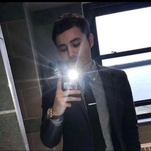 Meet your Posher, Phillip